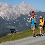 Apartment Alpenglueck Sankt Jakob in Haus
