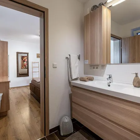Alpenglueck Apartment