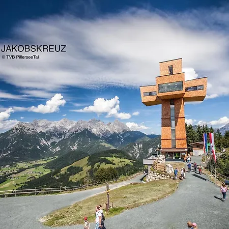 Alpenglueck * Sankt Jakob in Haus