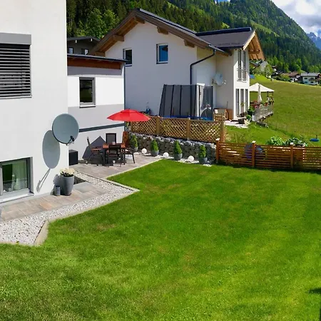 فيرينفونونغ ألبنغلوك *