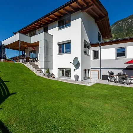 فيرينفونونغ ألبنغلوك *