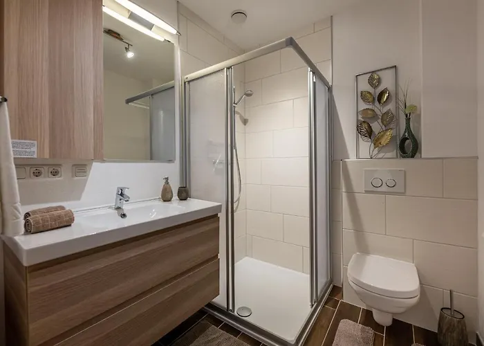 فيرينفونونغ ألبنغلوك شقة *